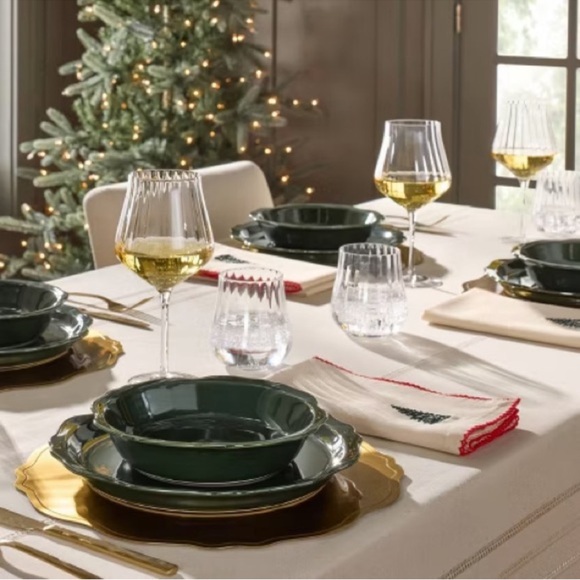 4pc Trim Cloth Christmas Tree Napkins Natural/Red - Hearth & Hand™ with Magnolia - Picture 2 of 5